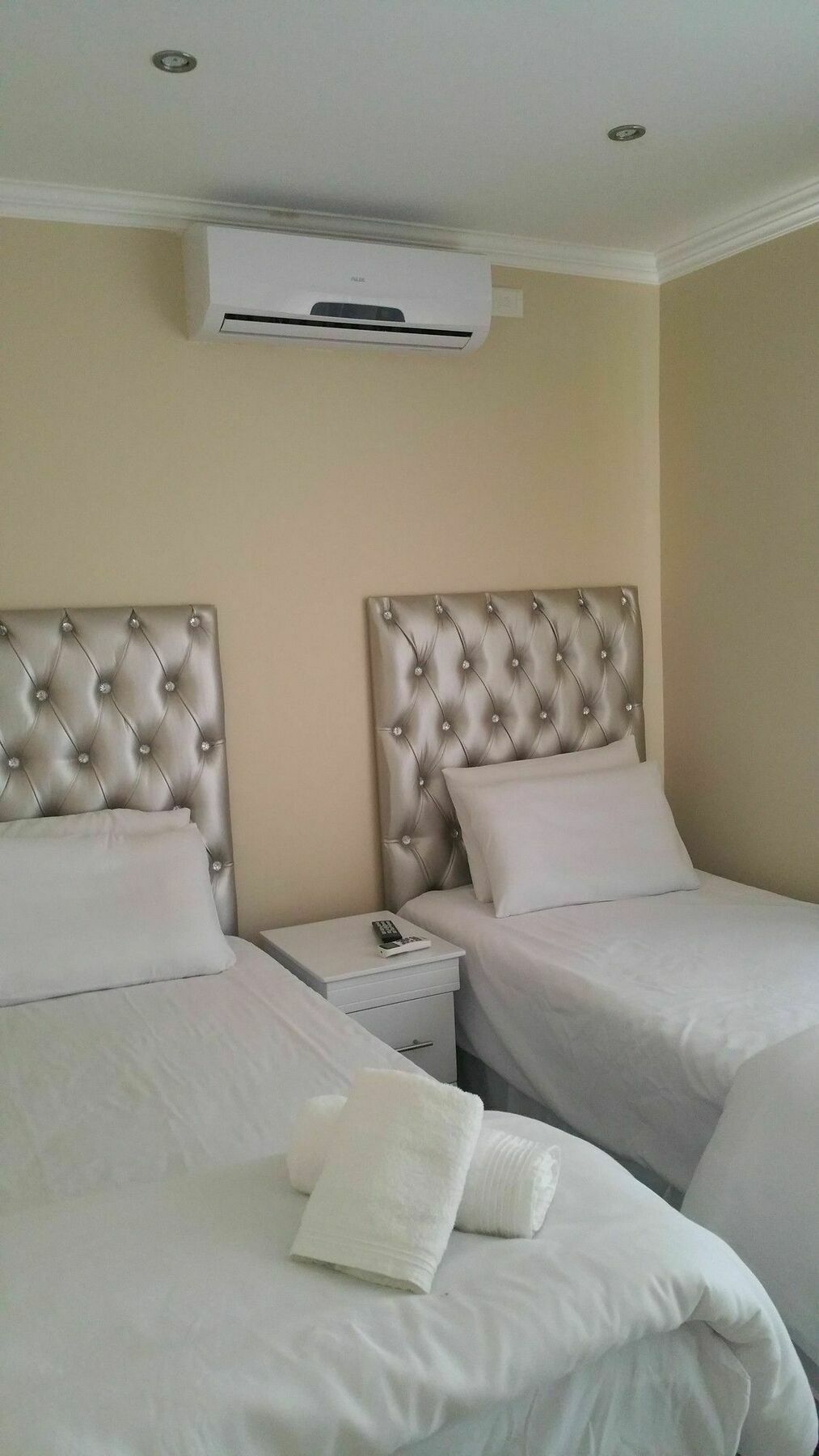 Munisa Guest House Γιοχάνεσμπουργκ Εξωτερικό φωτογραφία