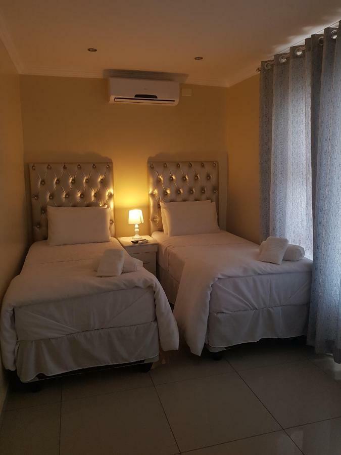 Munisa Guest House Γιοχάνεσμπουργκ Εξωτερικό φωτογραφία